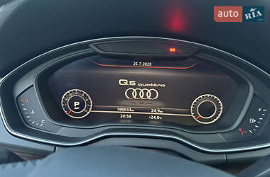 Позашляховик / Кросовер Audi Q5 2019 в 