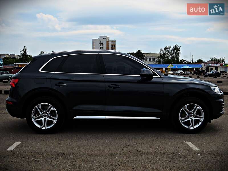 Внедорожник / Кроссовер Audi Q5 2017 в Черкассах фото 6 Внедорожник / Кроссовер Audi Q5 2017 в Черкассах
