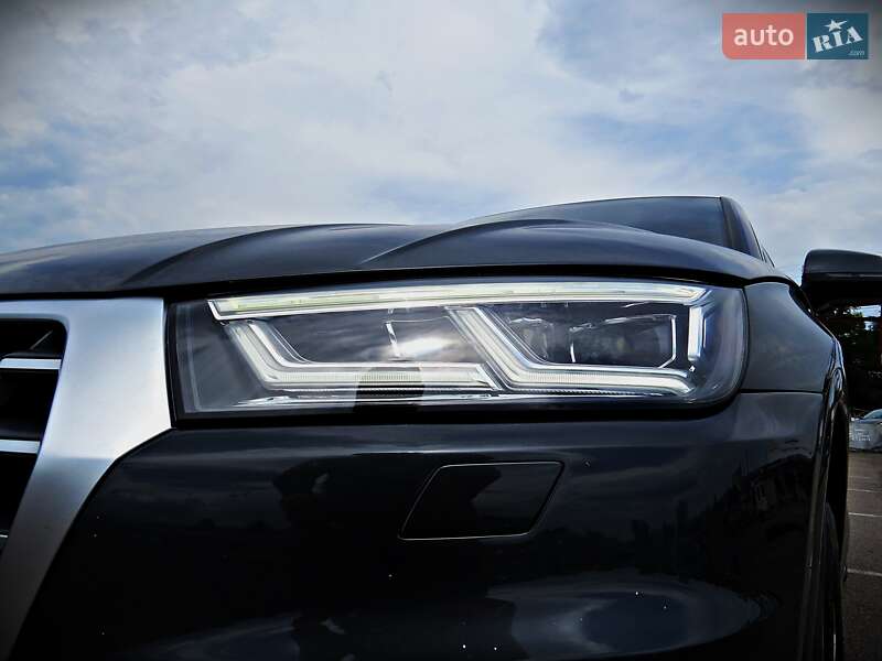 Внедорожник / Кроссовер Audi Q5 2017 в Черкассах фото 16 Внедорожник / Кроссовер Audi Q5 2017 в Черкассах