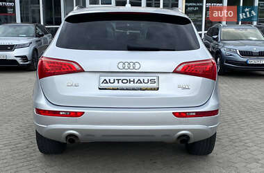 Внедорожник / Кроссовер Audi Q5 2012 в 