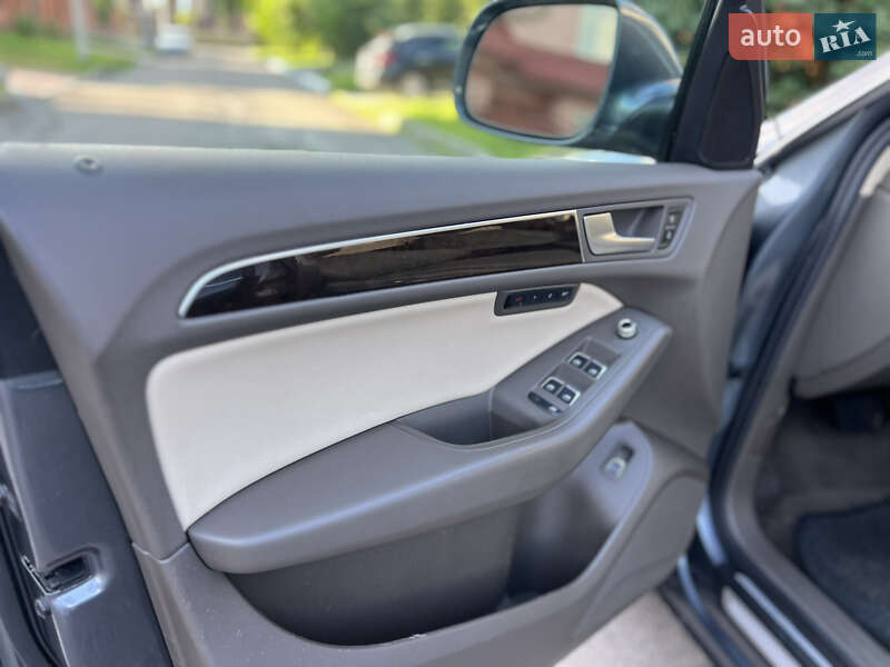 Позашляховик / Кросовер Audi Q5 2013 в Рівному