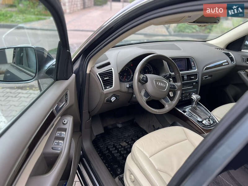 Позашляховик / Кросовер Audi Q5 2013 в Рівному