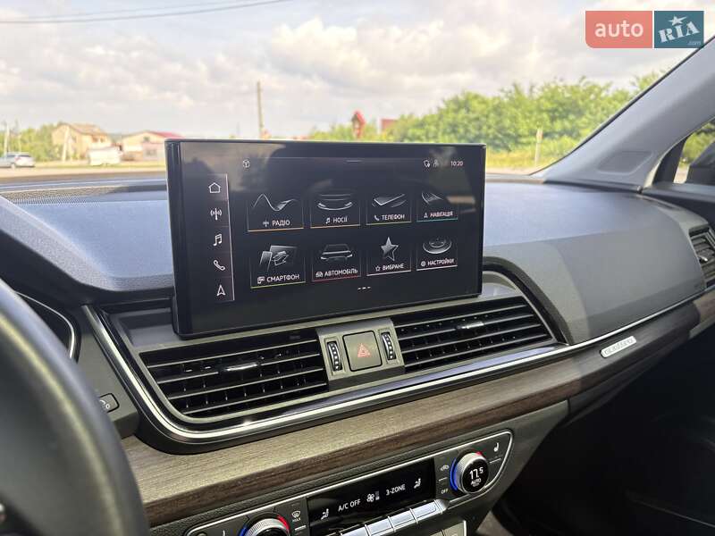 Позашляховик / Кросовер Audi Q5 2021 в Мостиській
