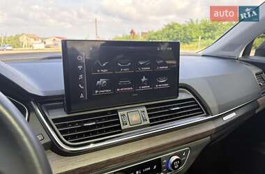 Внедорожник / Кроссовер Audi Q5 2021 в 