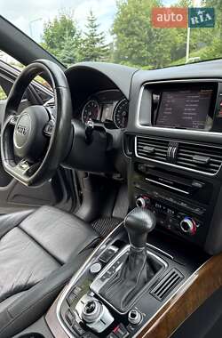 Внедорожник / Кроссовер Audi Q5 2015 в 