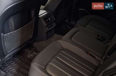 Внедорожник / Кроссовер Audi Q5 2022 в 