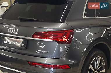 Внедорожник / Кроссовер Audi Q5 2022 в 