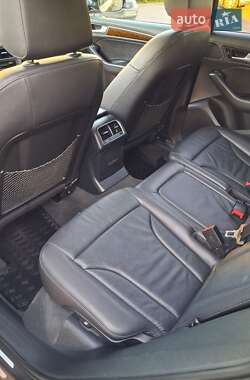 Внедорожник / Кроссовер Audi Q5 2015 в 