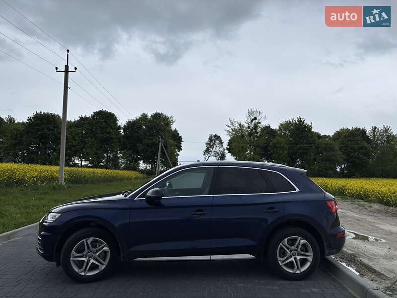 Внедорожник / Кроссовер Audi Q5 2019 в Львове фото 4 Внедорожник / Кроссовер Audi Q5 2019 в Львове