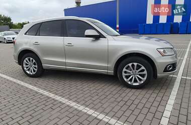 Внедорожник / Кроссовер Audi Q5 2012 в 