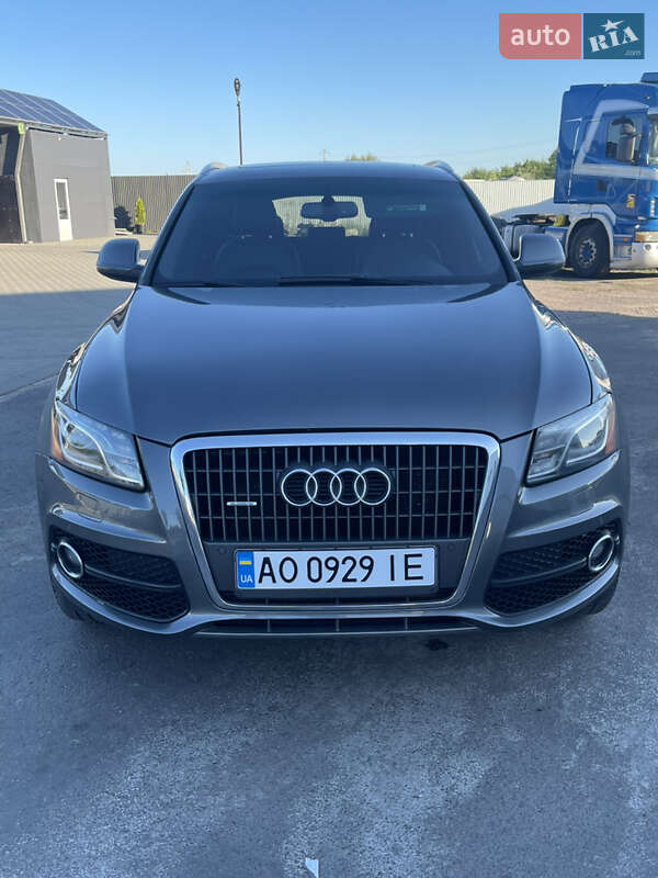 Внедорожник / Кроссовер Audi Q5 2011 в Виноградове