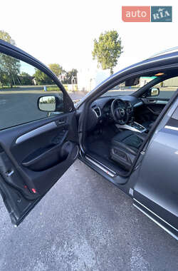Внедорожник / Кроссовер Audi Q5 2011 в 