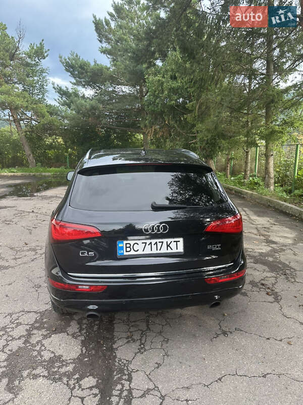 Позашляховик / Кросовер Audi Q5 2014 в Сколе