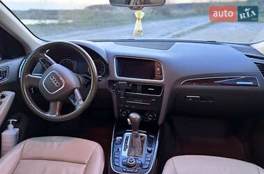 Внедорожник / Кроссовер Audi Q5 2011 в 