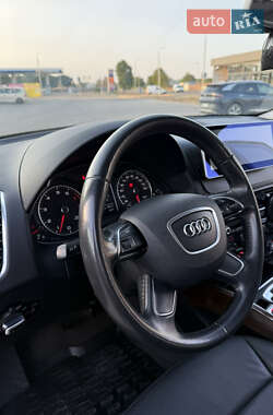 Внедорожник / Кроссовер Audi Q5 2016 в 