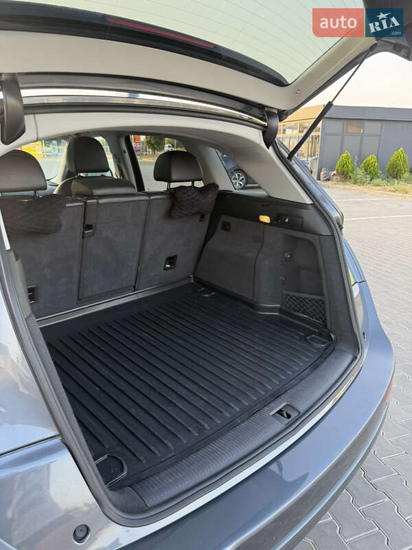 Позашляховик / Кросовер Audi Q5 2016 в Вознесенську