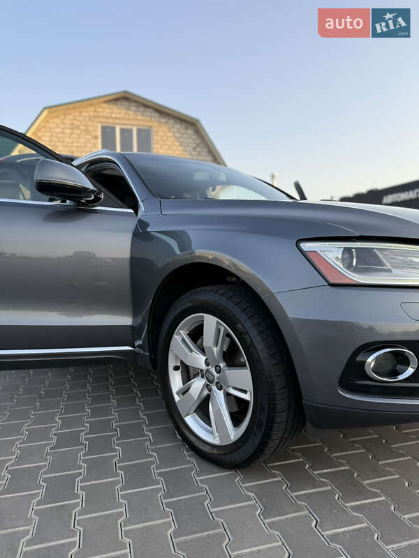 Позашляховик / Кросовер Audi Q5 2016 в Вознесенську