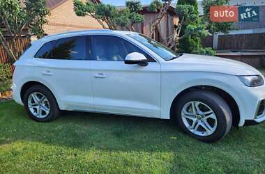 Внедорожник / Кроссовер Audi Q5 2019 в 