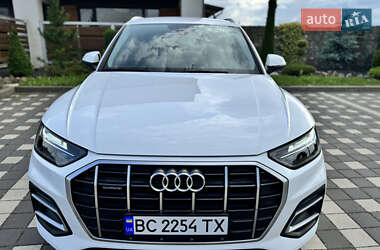 Позашляховик / Кросовер Audi Q5 2020 в Стрию