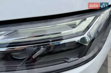 Внедорожник / Кроссовер Audi Q5 2020 в 
