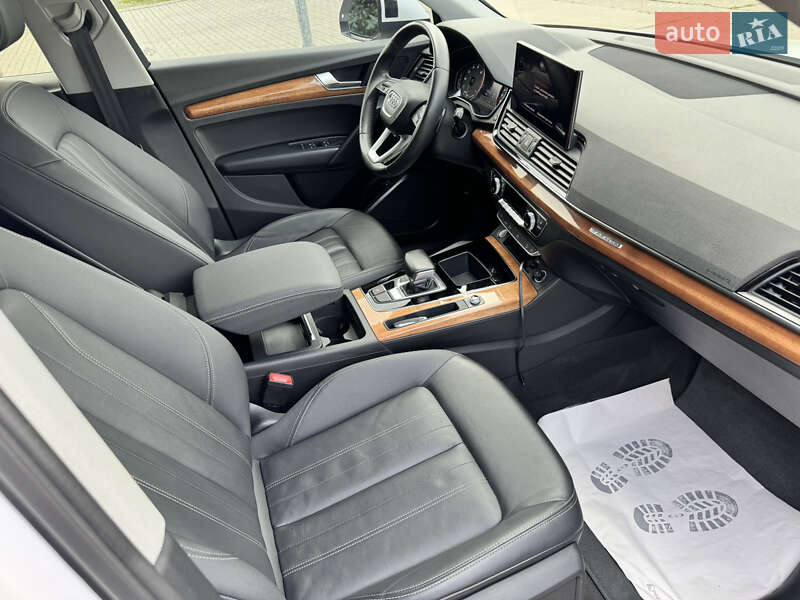 Внедорожник / Кроссовер Audi Q5 2020 в Стрые