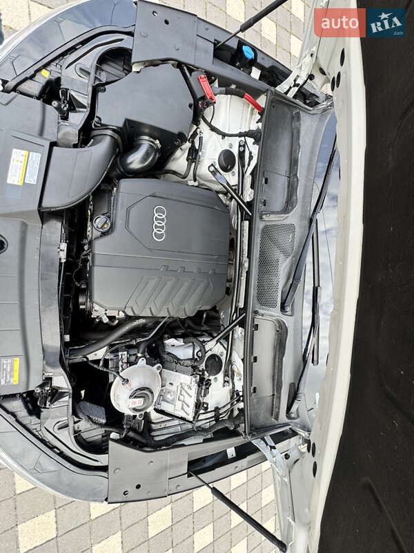 Внедорожник / Кроссовер Audi Q5 2020 в Стрые