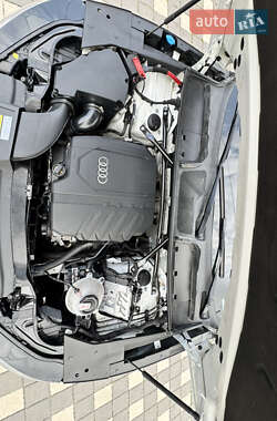 Внедорожник / Кроссовер Audi Q5 2020 в 
