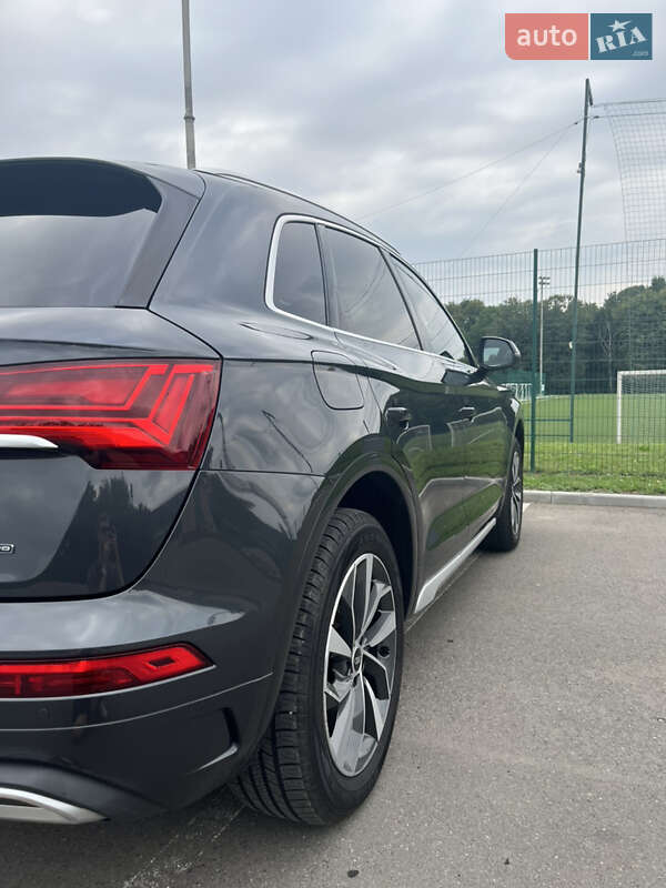 Внедорожник / Кроссовер Audi Q5 2021 в Ивано-Франковске