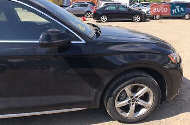 Внедорожник / Кроссовер Audi Q5 2020 в 