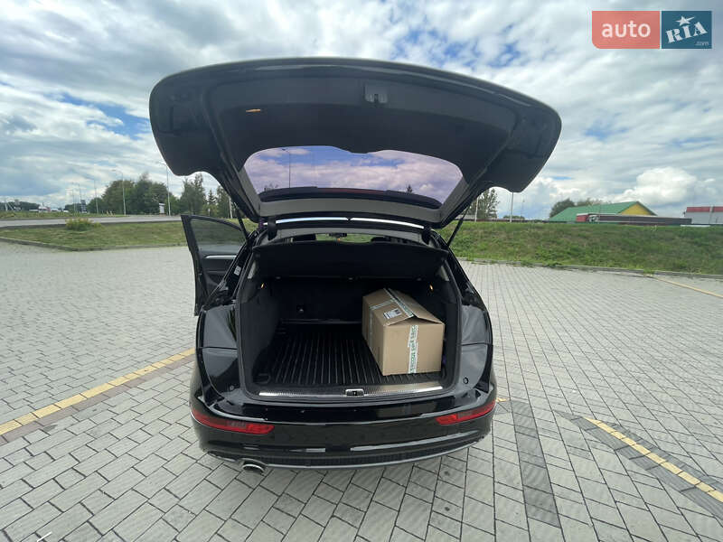 Внедорожник / Кроссовер Audi Q5 2016 в Стрые