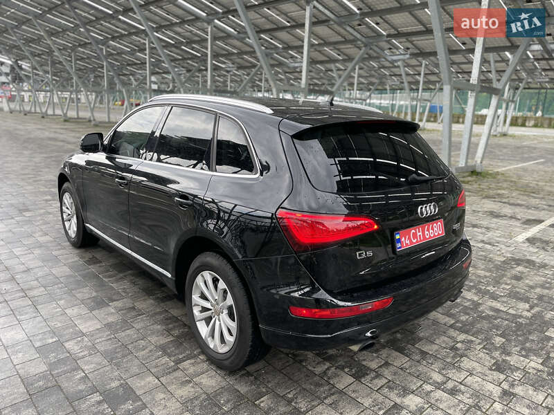 Внедорожник / Кроссовер Audi Q5 2013 в Львове