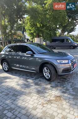 Внедорожник / Кроссовер Audi Q5 2019 в 