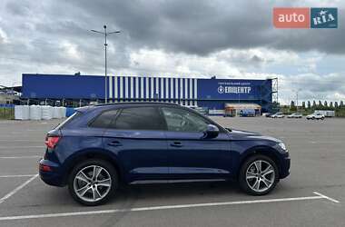 Внедорожник / Кроссовер Audi Q5 2019 в 