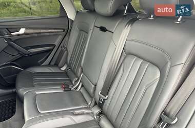 Внедорожник / Кроссовер Audi Q5 2019 в 