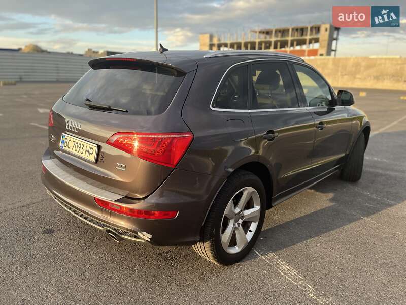 Внедорожник / Кроссовер Audi Q5 2011 в Львове