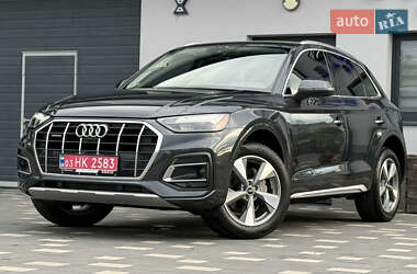 Внедорожник / Кроссовер Audi Q5 2022 в 
