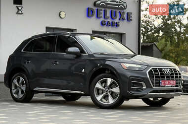 Внедорожник / Кроссовер Audi Q5 2022 в 