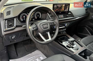 Внедорожник / Кроссовер Audi Q5 2022 в 