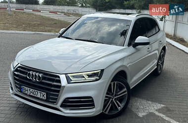 Позашляховик / Кросовер Audi Q5 2018 в Одесі