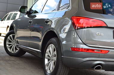 Внедорожник / Кроссовер Audi Q5 2015 в 