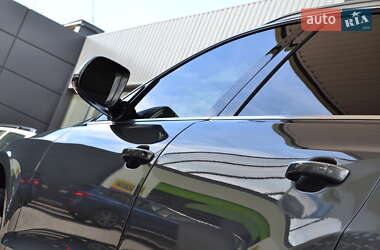 Внедорожник / Кроссовер Audi Q5 2015 в 