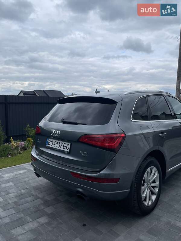 Внедорожник / Кроссовер Audi Q5 2013 в Тернополе