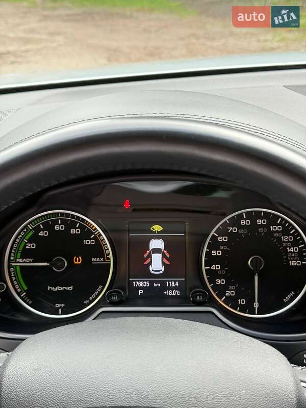 Внедорожник / Кроссовер Audi Q5 2013 в Львове