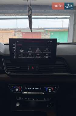 Внедорожник / Кроссовер Audi Q5 2023 в 