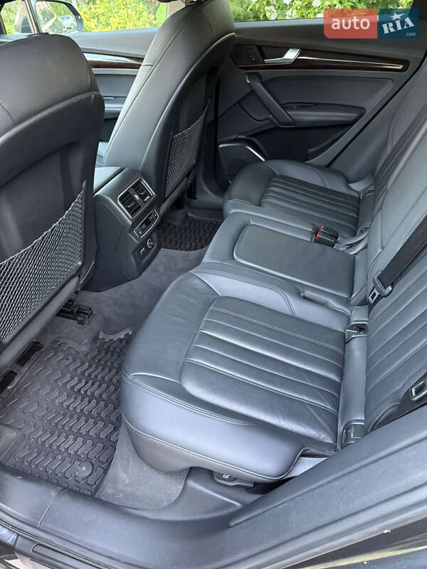 Позашляховик / Кросовер Audi Q5 2019 в Золочеві фото 21 Позашляховик / Кросовер Audi Q5 2019 в Золочеві