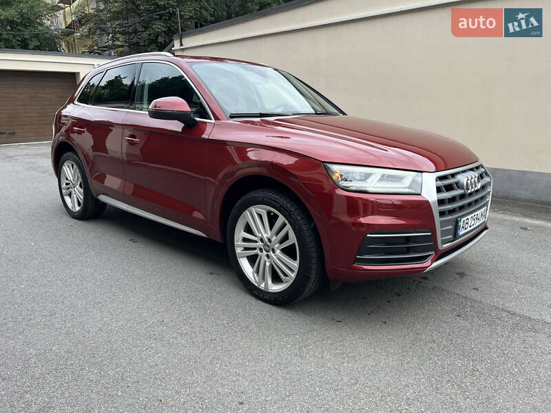 Внедорожник / Кроссовер Audi Q5 2018 в Виннице