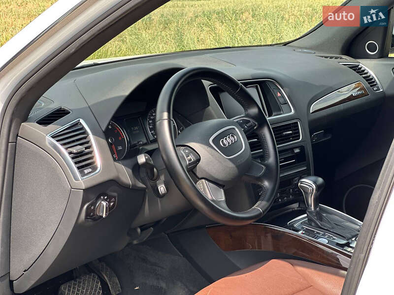 Внедорожник / Кроссовер Audi Q5 2015 в Томашполе