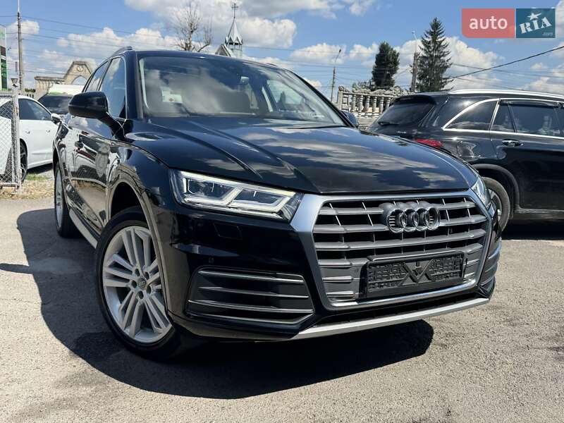 Внедорожник / Кроссовер Audi Q5 2019 в Тернополе