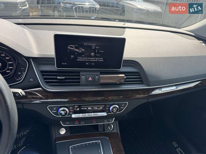 Внедорожник / Кроссовер Audi Q5 2019 в Тернополе