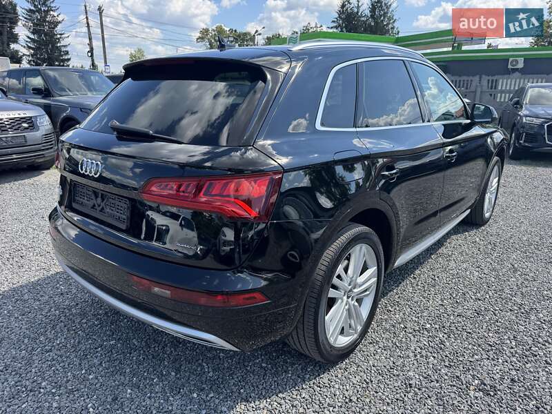 Внедорожник / Кроссовер Audi Q5 2019 в Тернополе